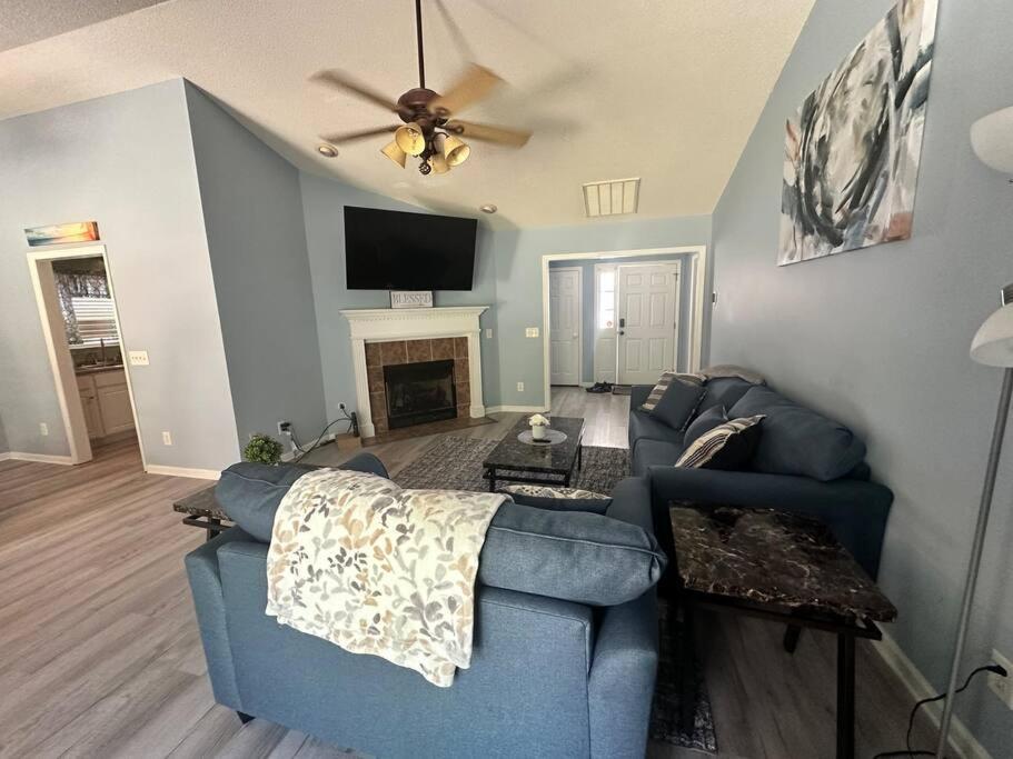 Adorable 3Br/2Ba W/ Garage 2Min Walk Ecu Health Villa Greenville Kültér fotó
